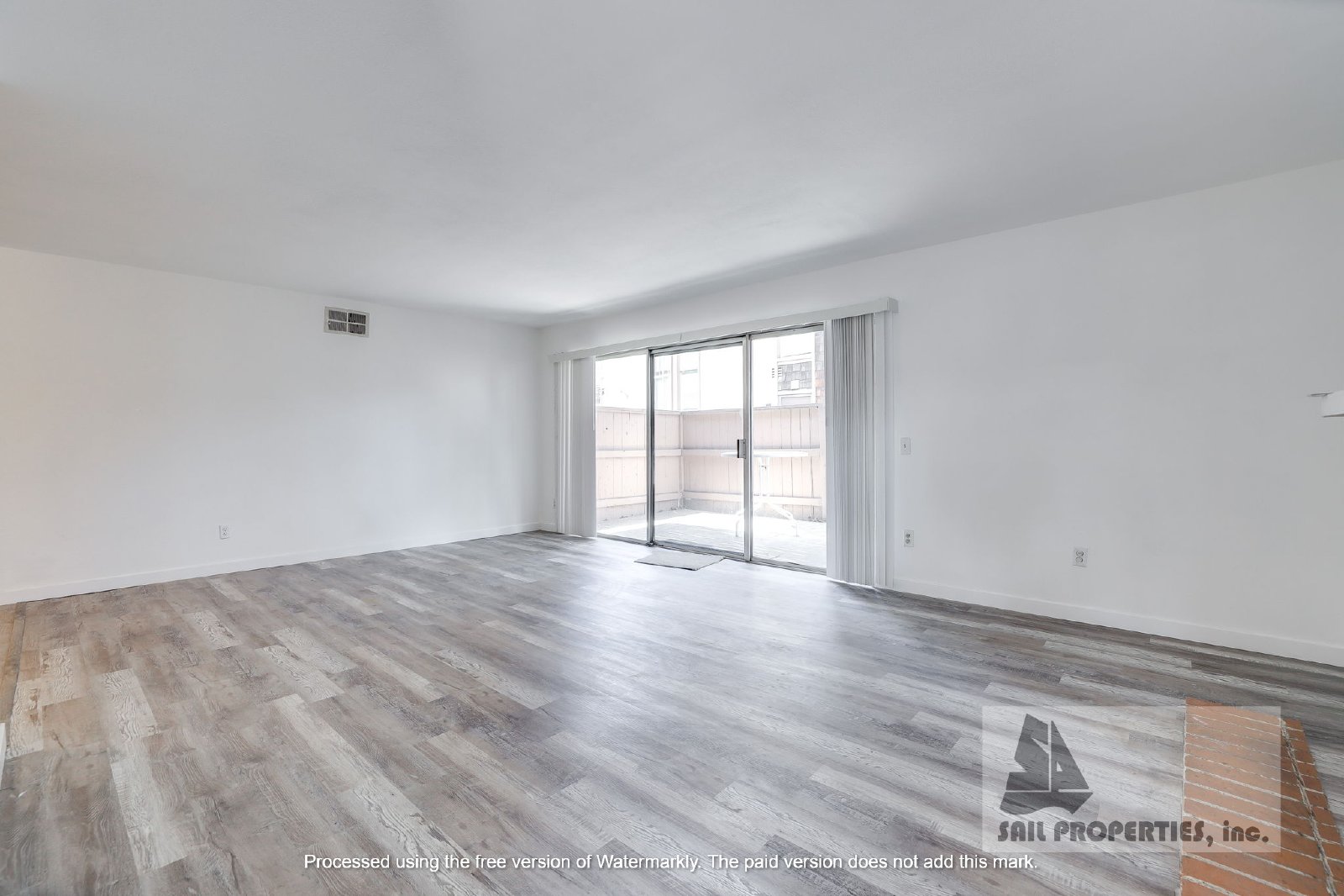 Beautifully Remodeled Unit Available Now! property image