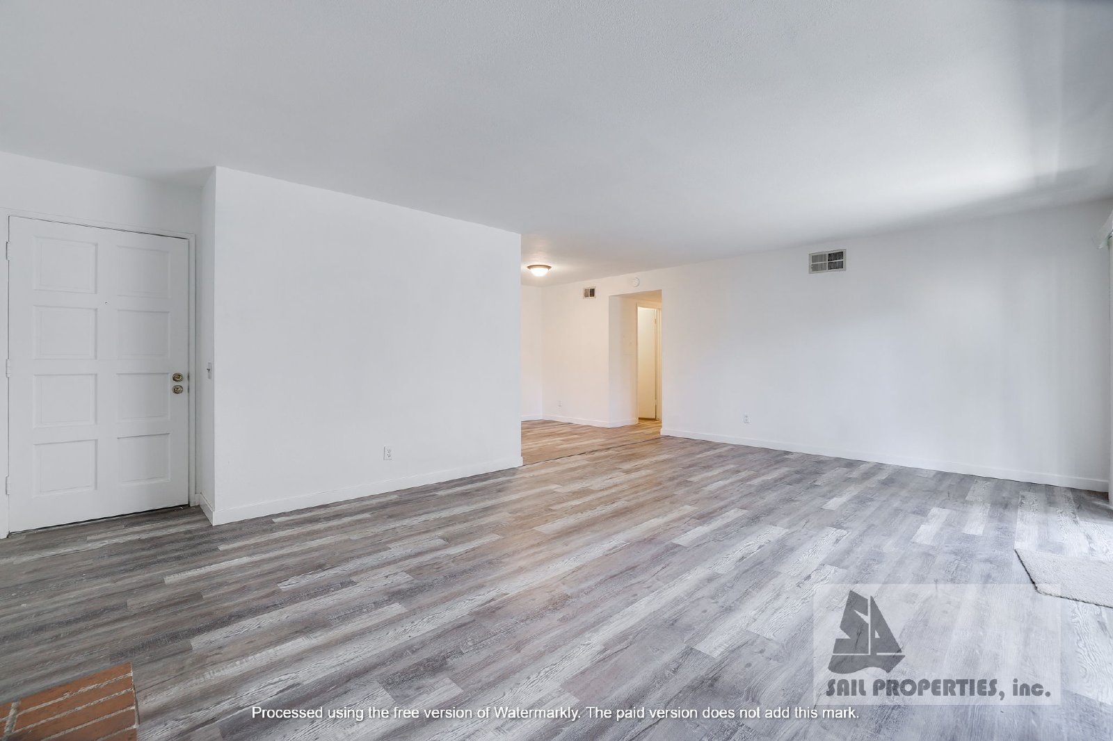 Beautifully Remodeled Unit Available Now! property image