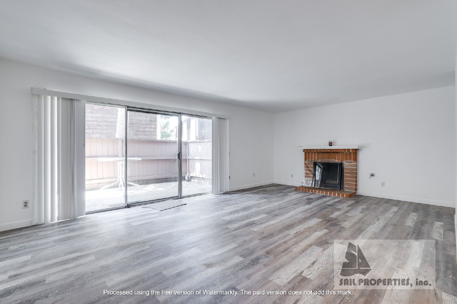 Beautifully Remodeled Unit Available Now! property image