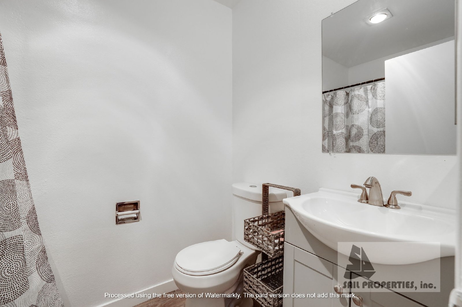Beautifully Remodeled Unit Available Now! property image