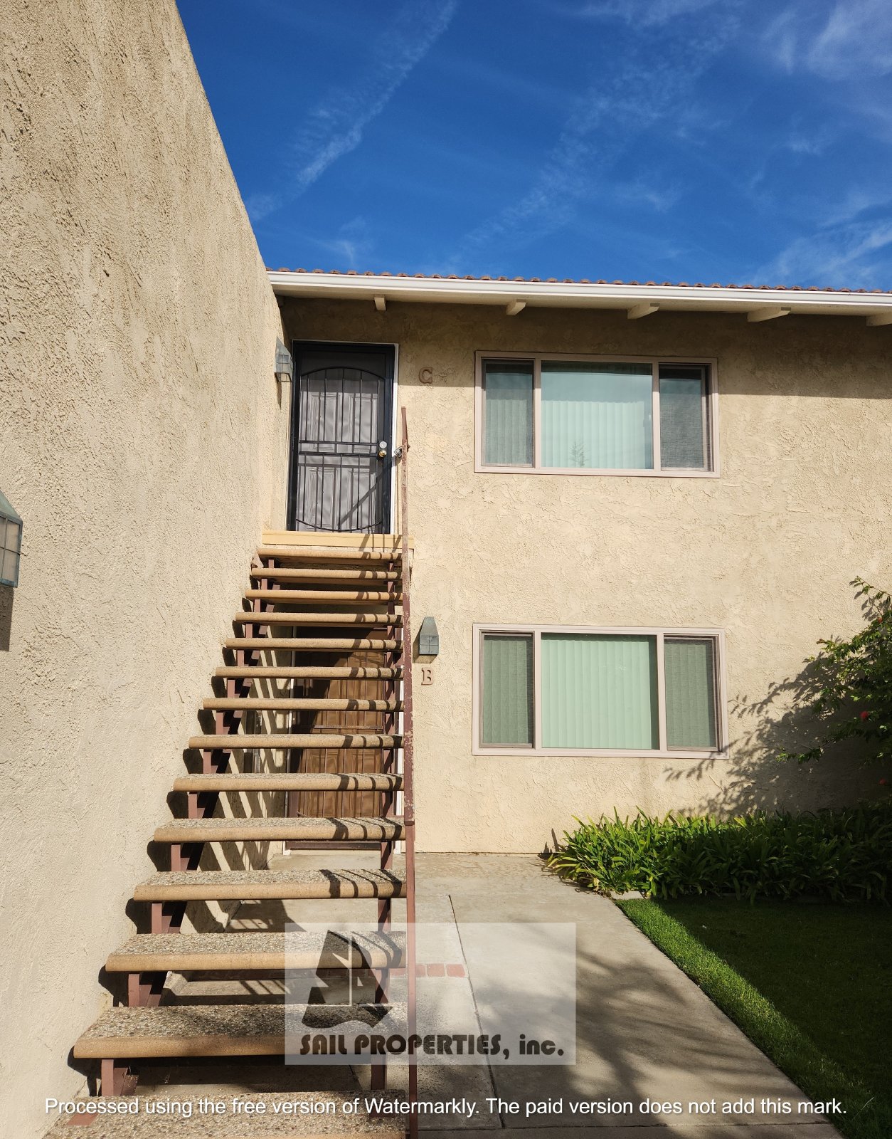 Spacious 1 Bedroom in the Heart of Huntington Beach! property image