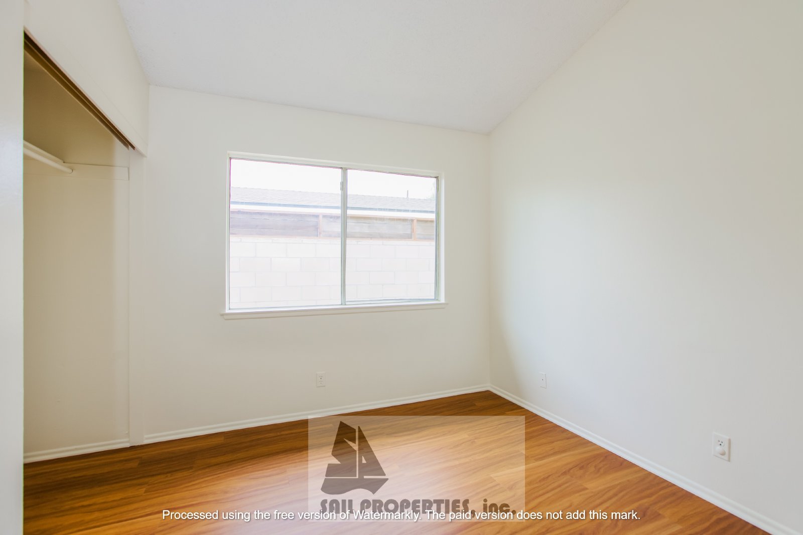 Charming 3-bedroom, 1-bath home in the heart of Huntington Beach property image