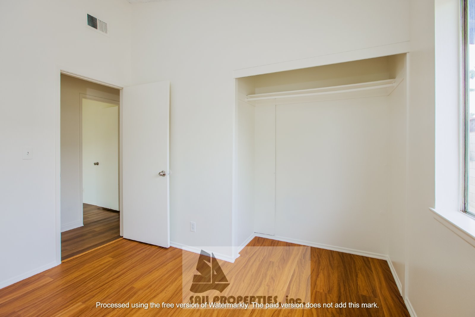 Charming 3-bedroom, 1-bath home in the heart of Huntington Beach property image