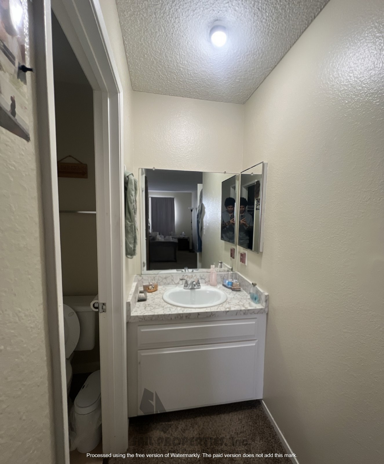 2-bedroom, 2-bath apartment in Huntington Beach’s desirable Huntington Harbour area property image
