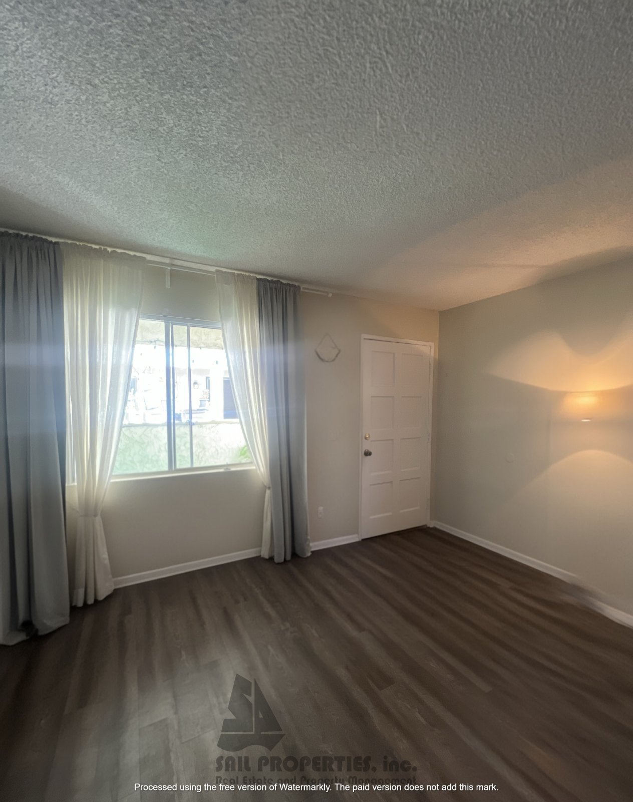 2-bedroom, 2-bath apartment in Huntington Beach’s desirable Huntington Harbour area property image