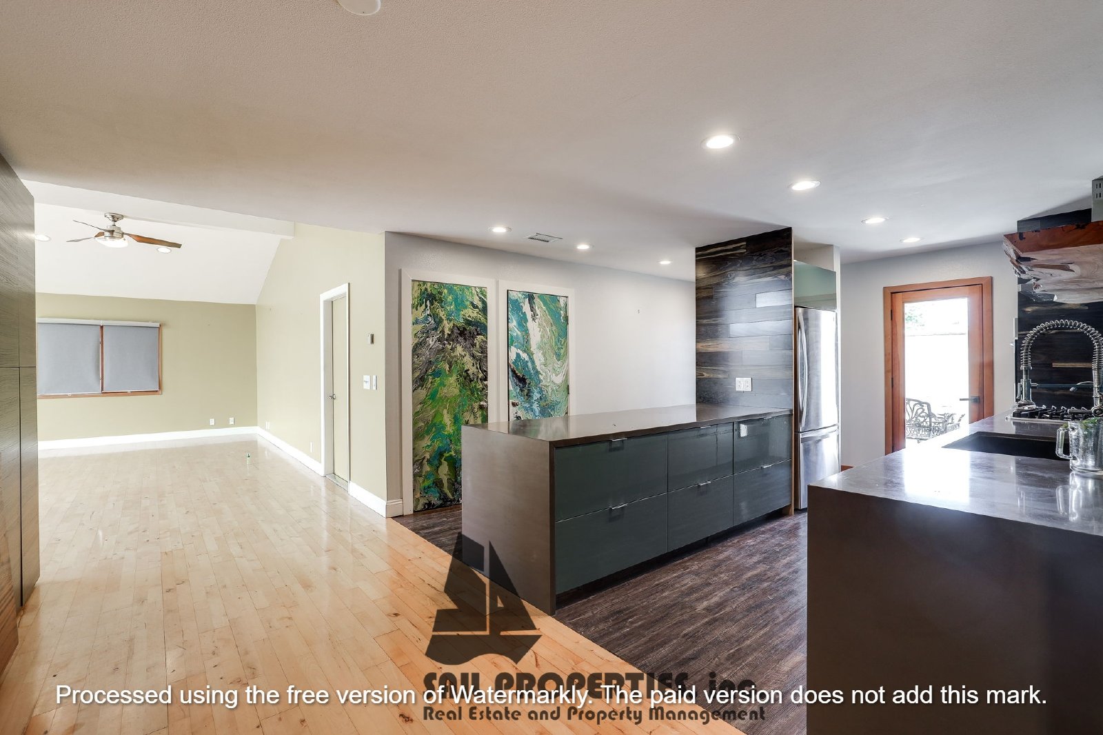 Discover this bright 3-bedroom Home in HB! property image