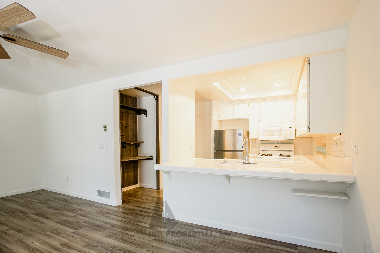 1 Bedroom 1 Bath condo in Huntington Beach property image