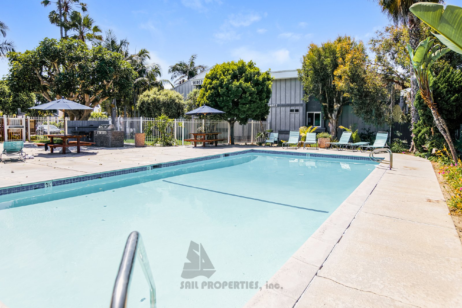 1 Bedroom 1 Bath condo in Huntington Beach property image