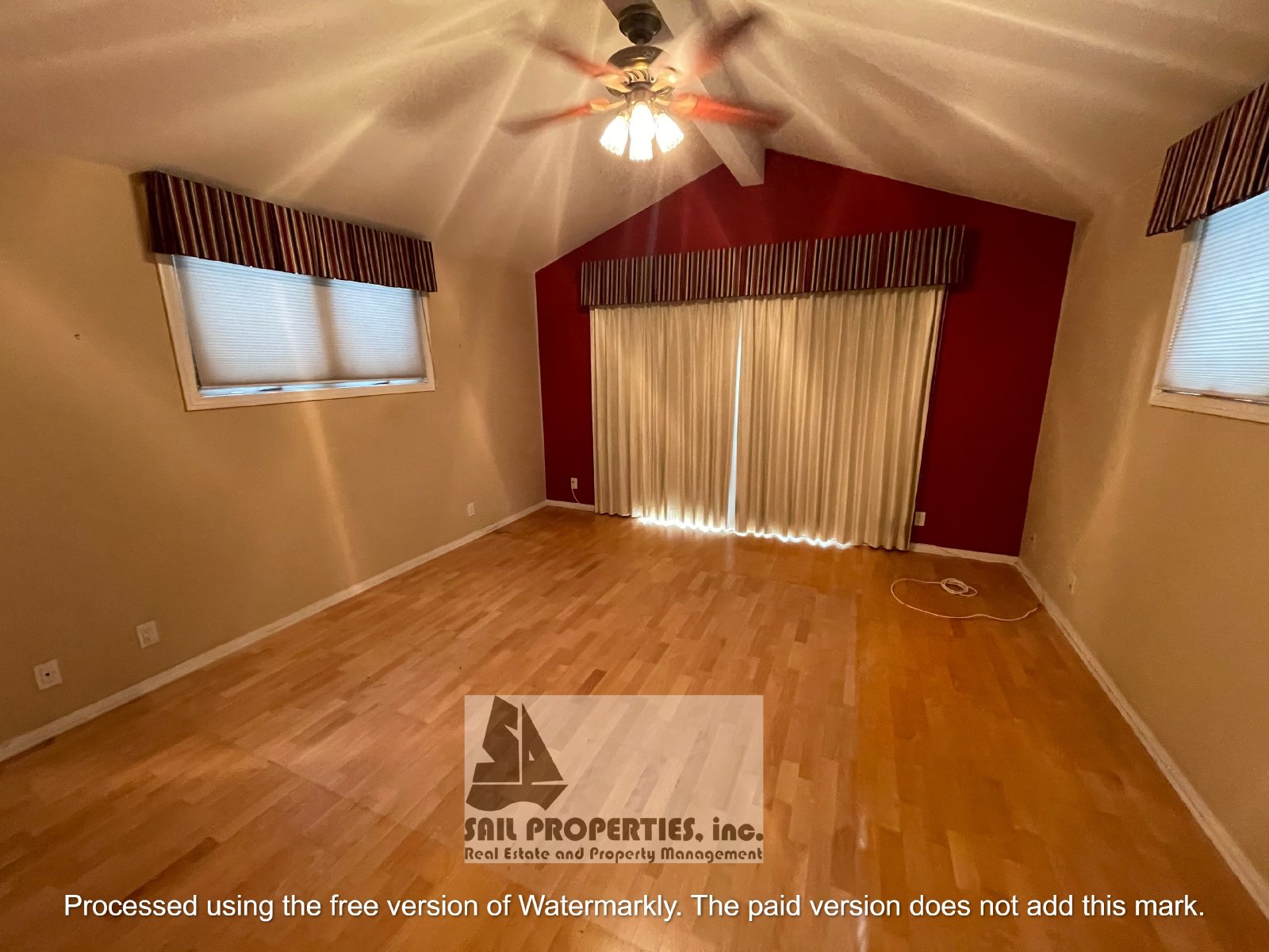 Comfortable Coastal Living in Huntington Beach! property image