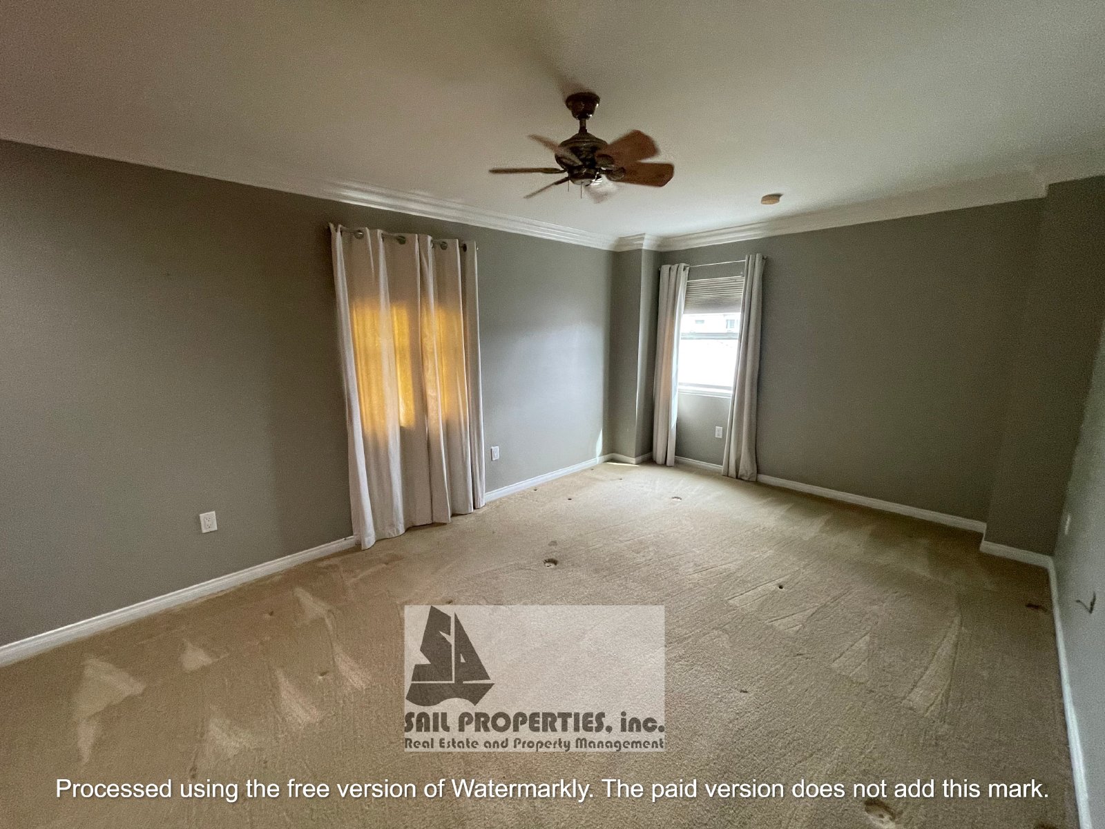 Comfortable Coastal Living in Huntington Beach! property image