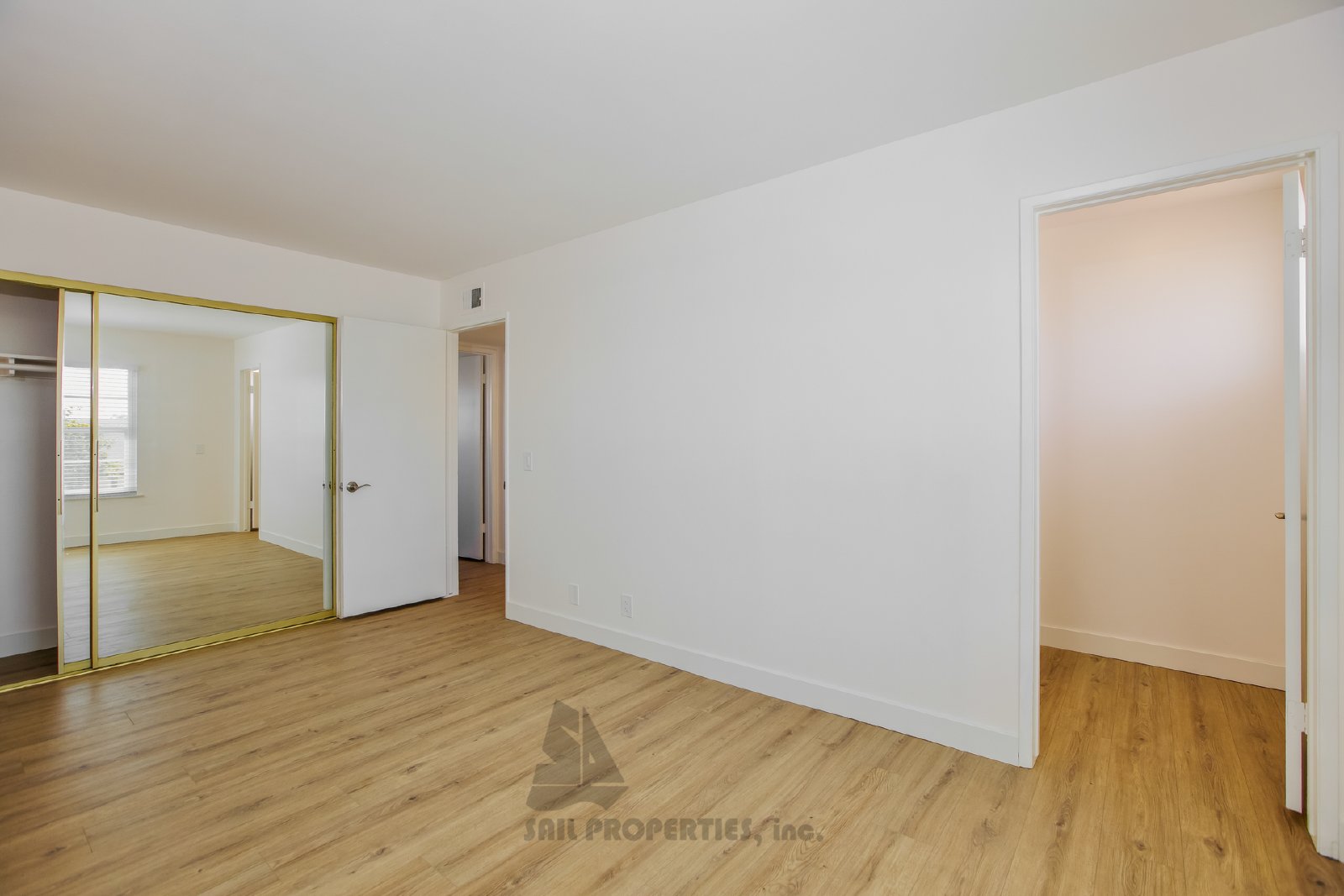 Newly remodeled 5-bedroom, 2.5-bath home in Cypress property image