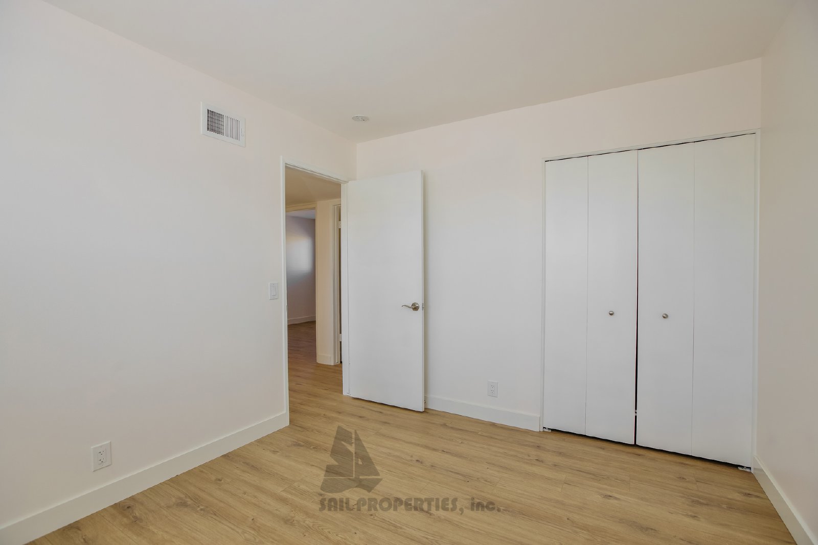 Newly remodeled 5-bedroom, 2.5-bath home in Cypress property image