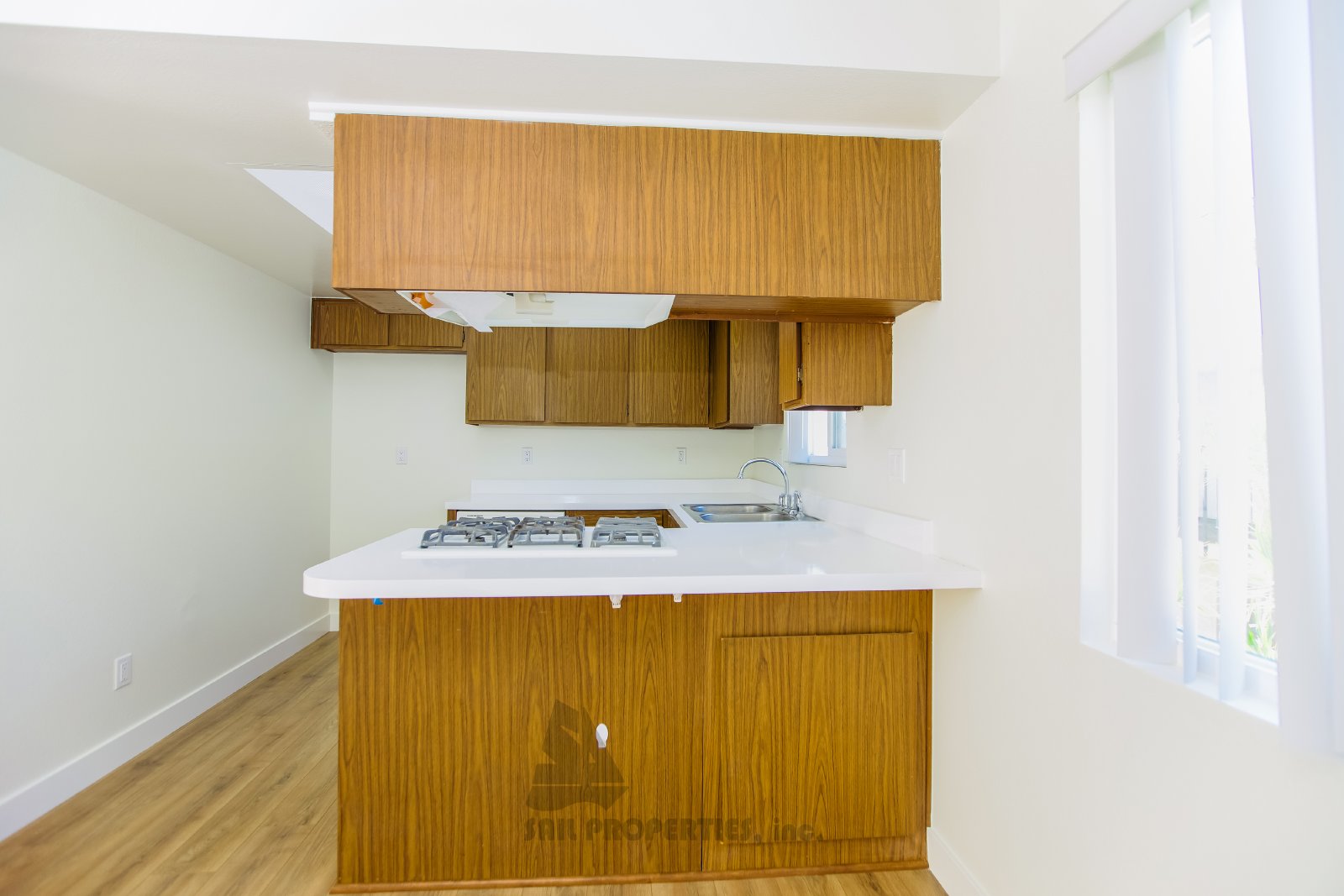 Discover this freshly painted 2-bedroom, 2-bath apartment in Huntington Beach property image