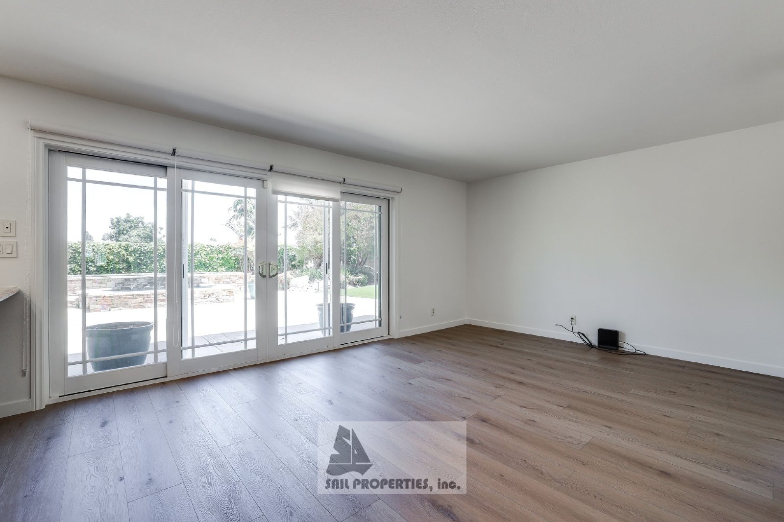 Move-In Ready 4-Bedroom Home with Backyard Pool – Fountain Valley property image