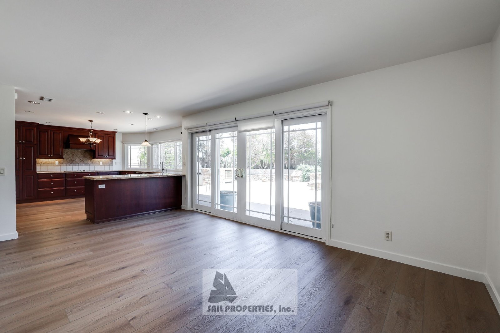 Move-In Ready 4-Bedroom Home with Backyard Pool – Fountain Valley property image
