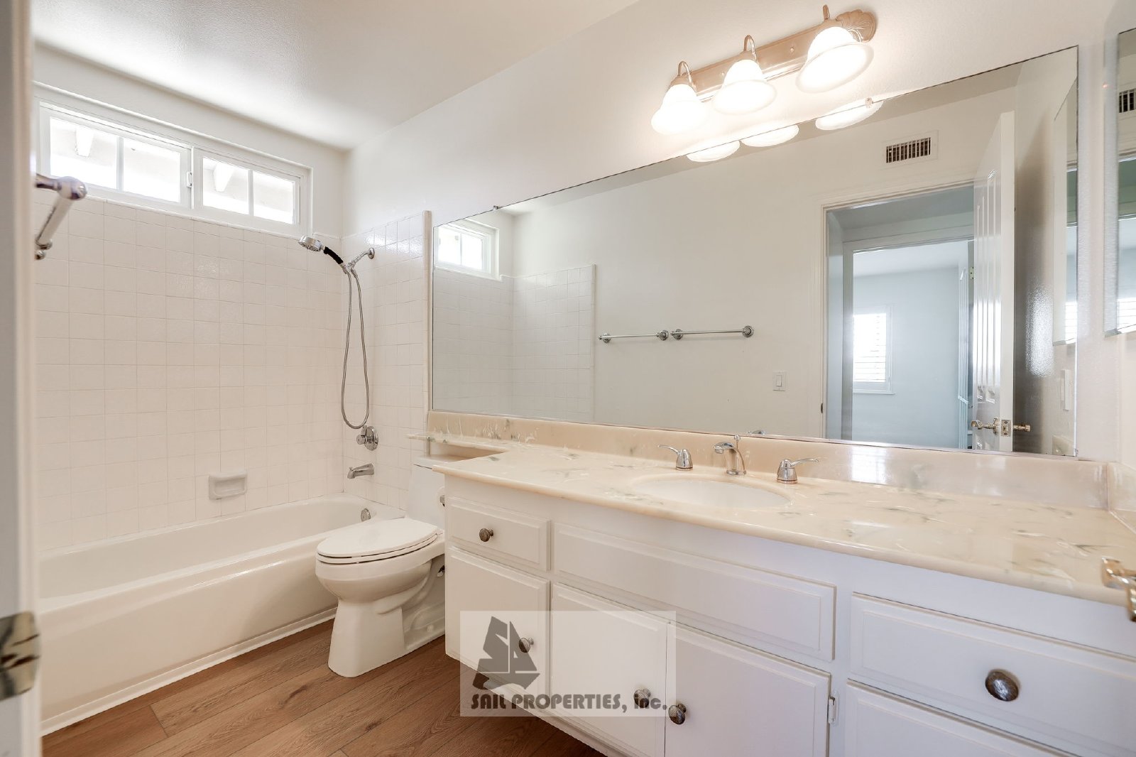 Move-In Ready 4-Bedroom Home with Backyard Pool – Fountain Valley property image