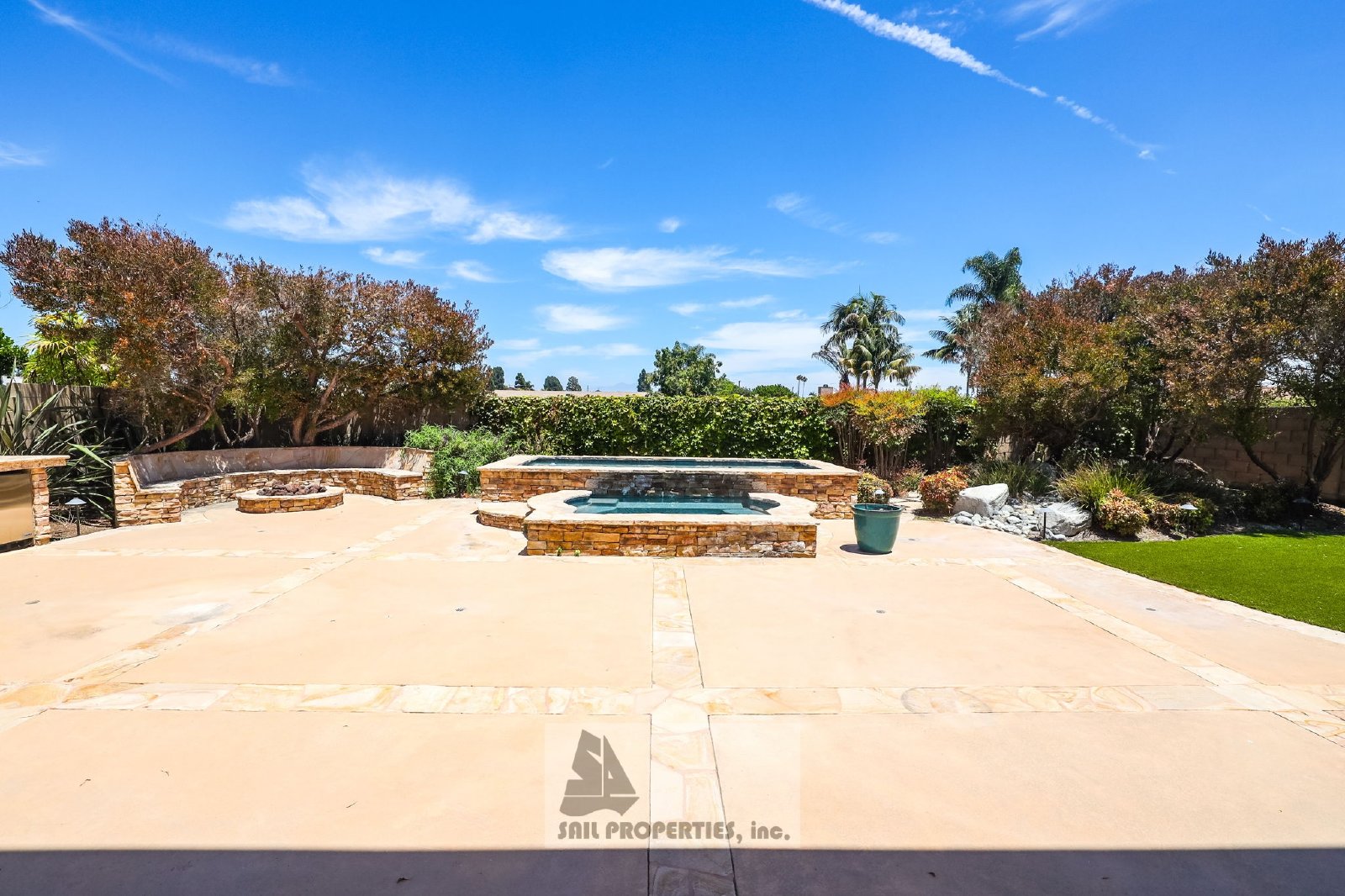 Move-In Ready 4-Bedroom Home with Backyard Pool – Fountain Valley property image