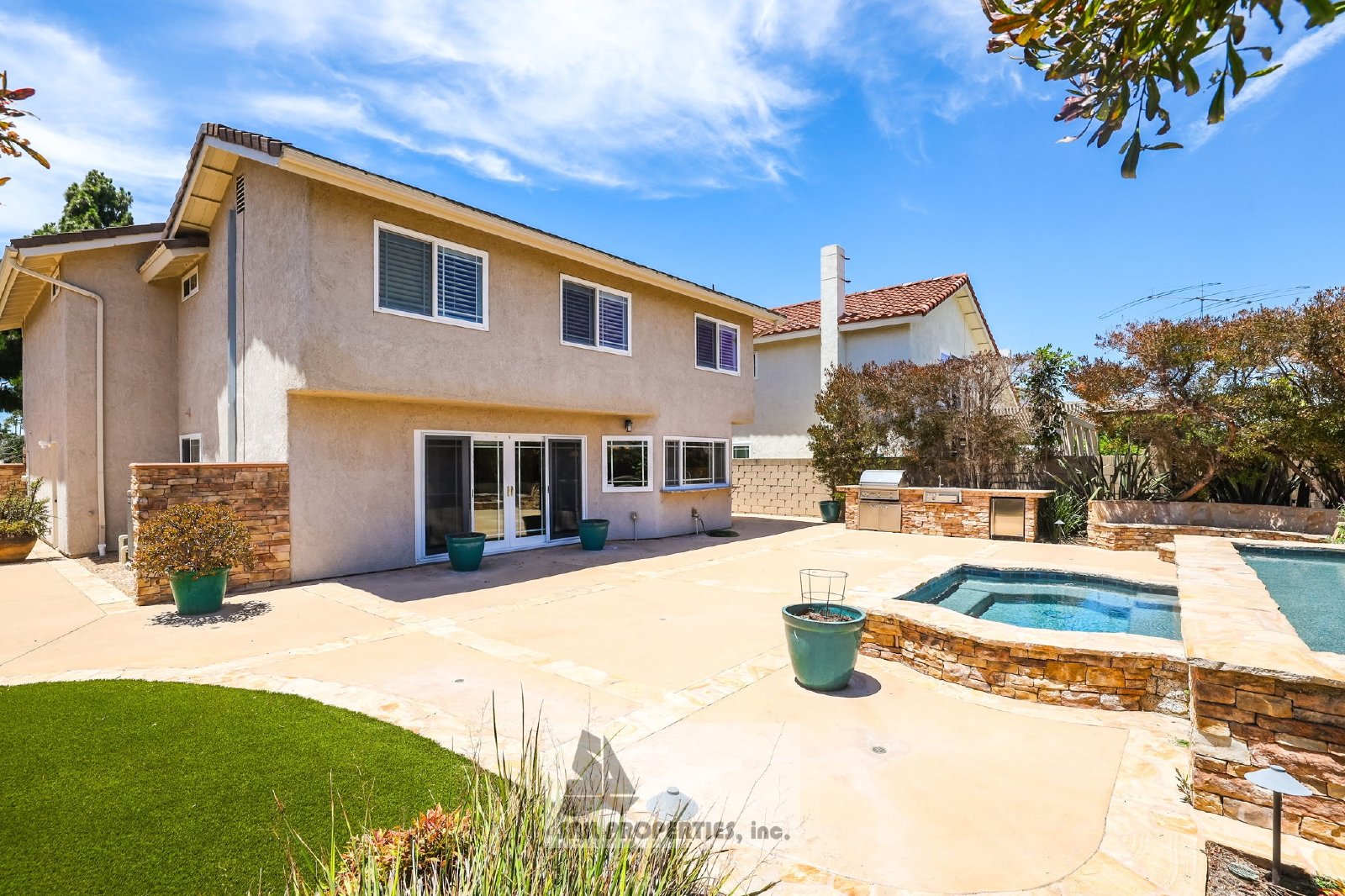 Move-In Ready 4-Bedroom Home with Backyard Pool – Fountain Valley property image