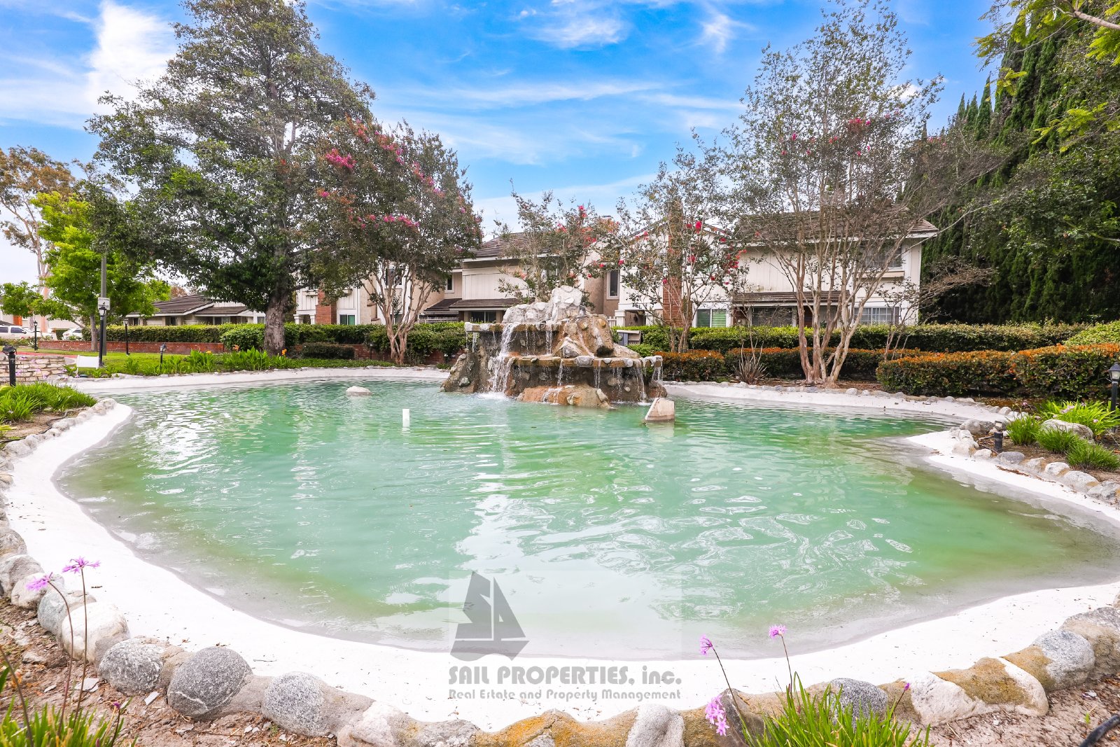 Bright & Move-In Ready End Unit in Westminster Village – 3 Miles to the Beach! property image