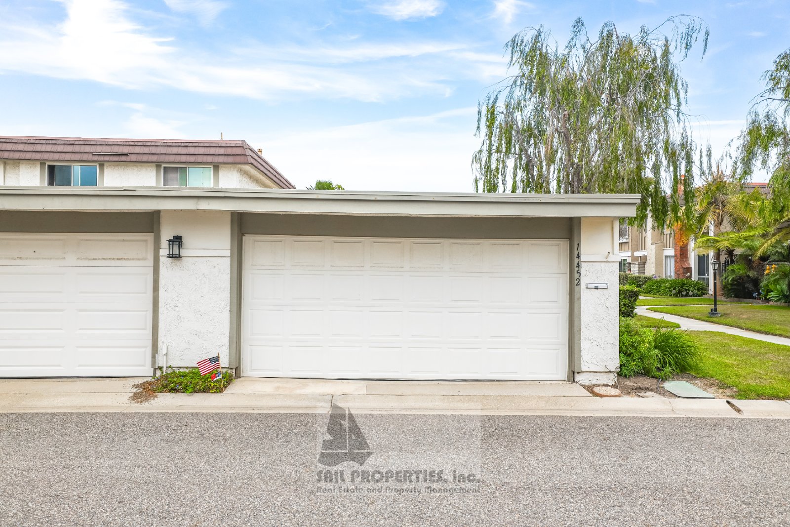 Bright & Move-In Ready End Unit in Westminster Village – 3 Miles to the Beach! property image