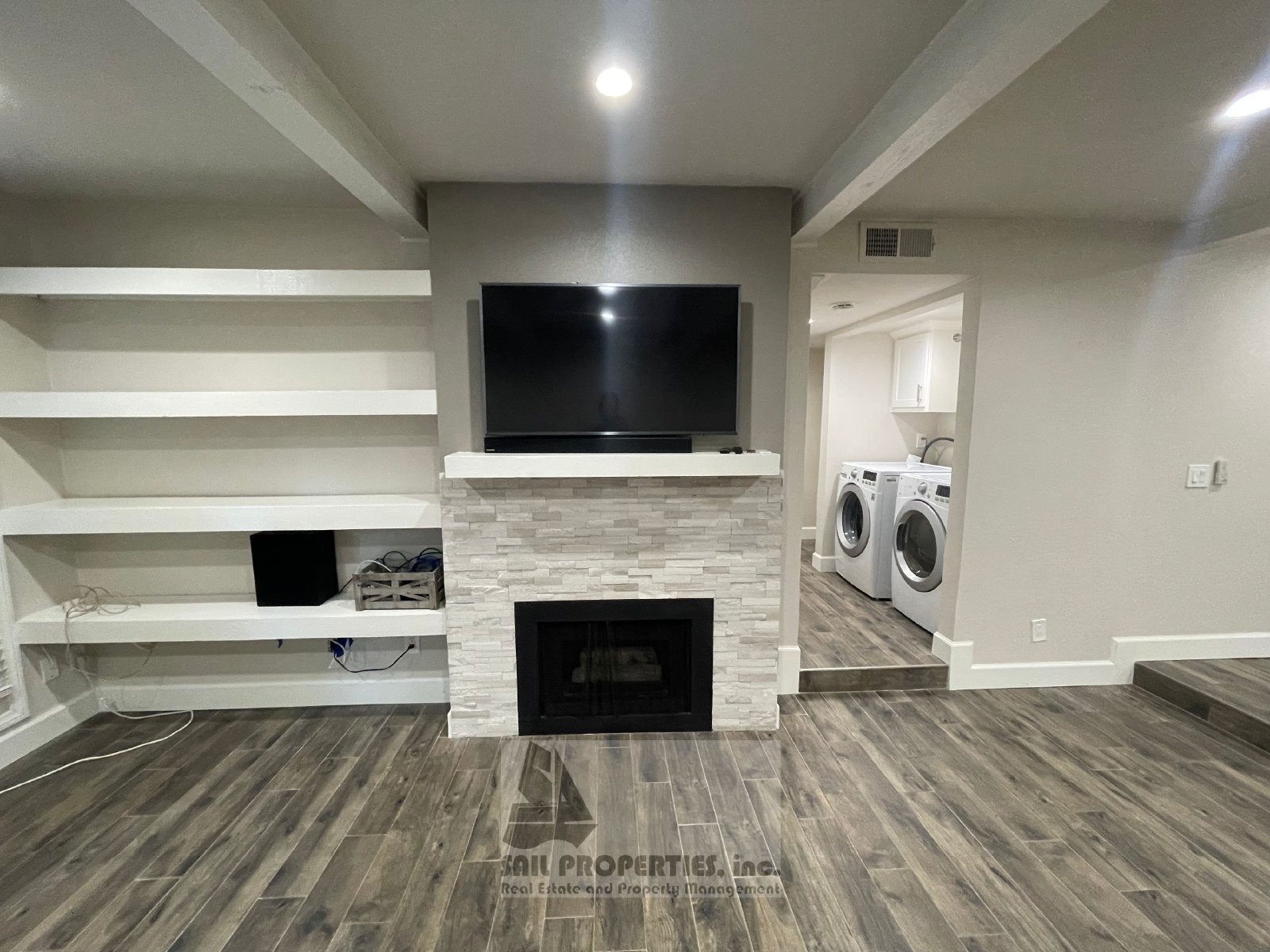 Modern 2BR/2BA Retreat in a Gated Huntington Beach Community property image