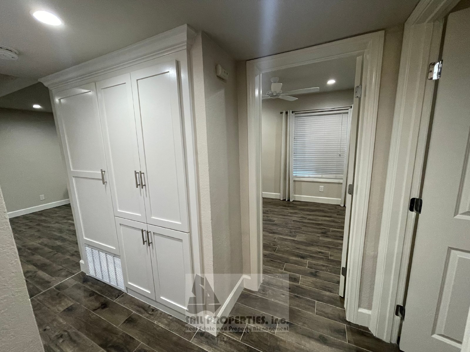 Modern 2BR/2BA Retreat in a Gated Huntington Beach Community property image