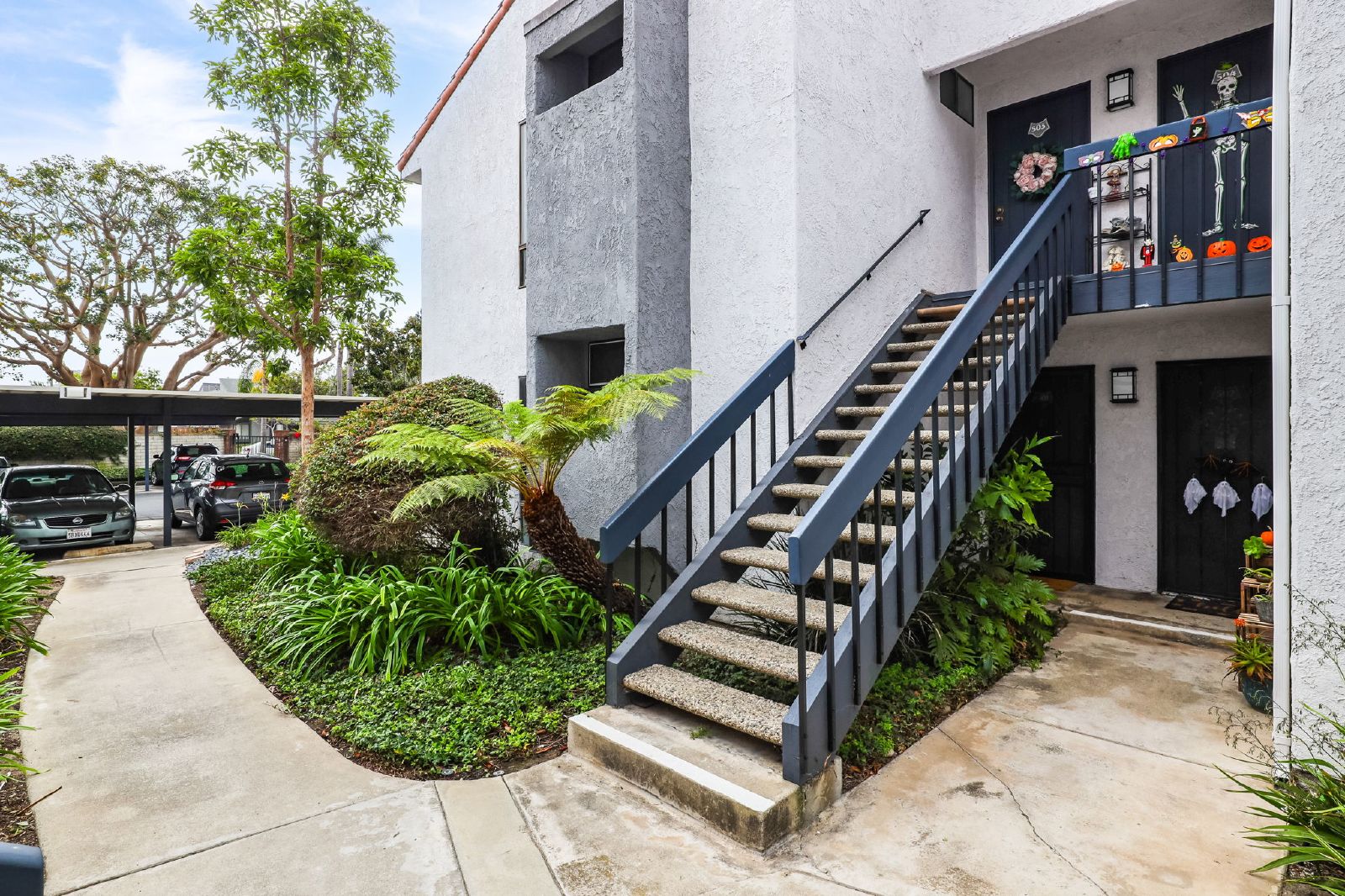 Affordable Beach Condo with large patio! property image