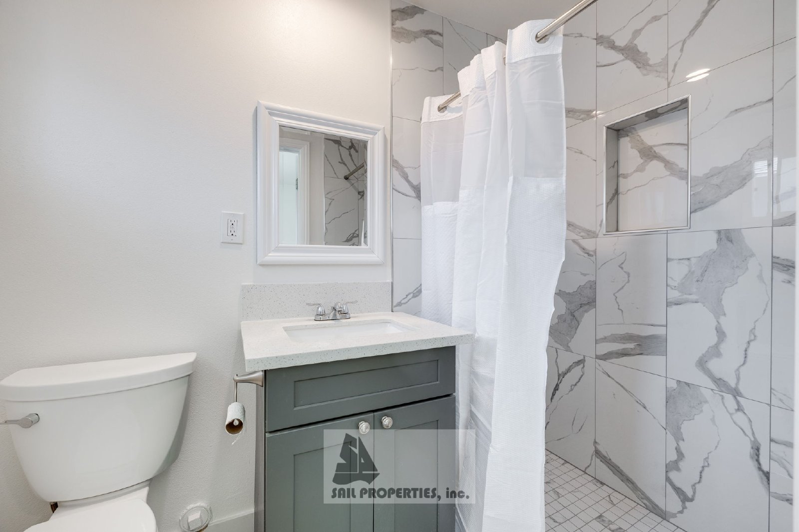 4-Bedroom Huntington Beach Home – Cul-de-Sac, Fully Remodeled property image