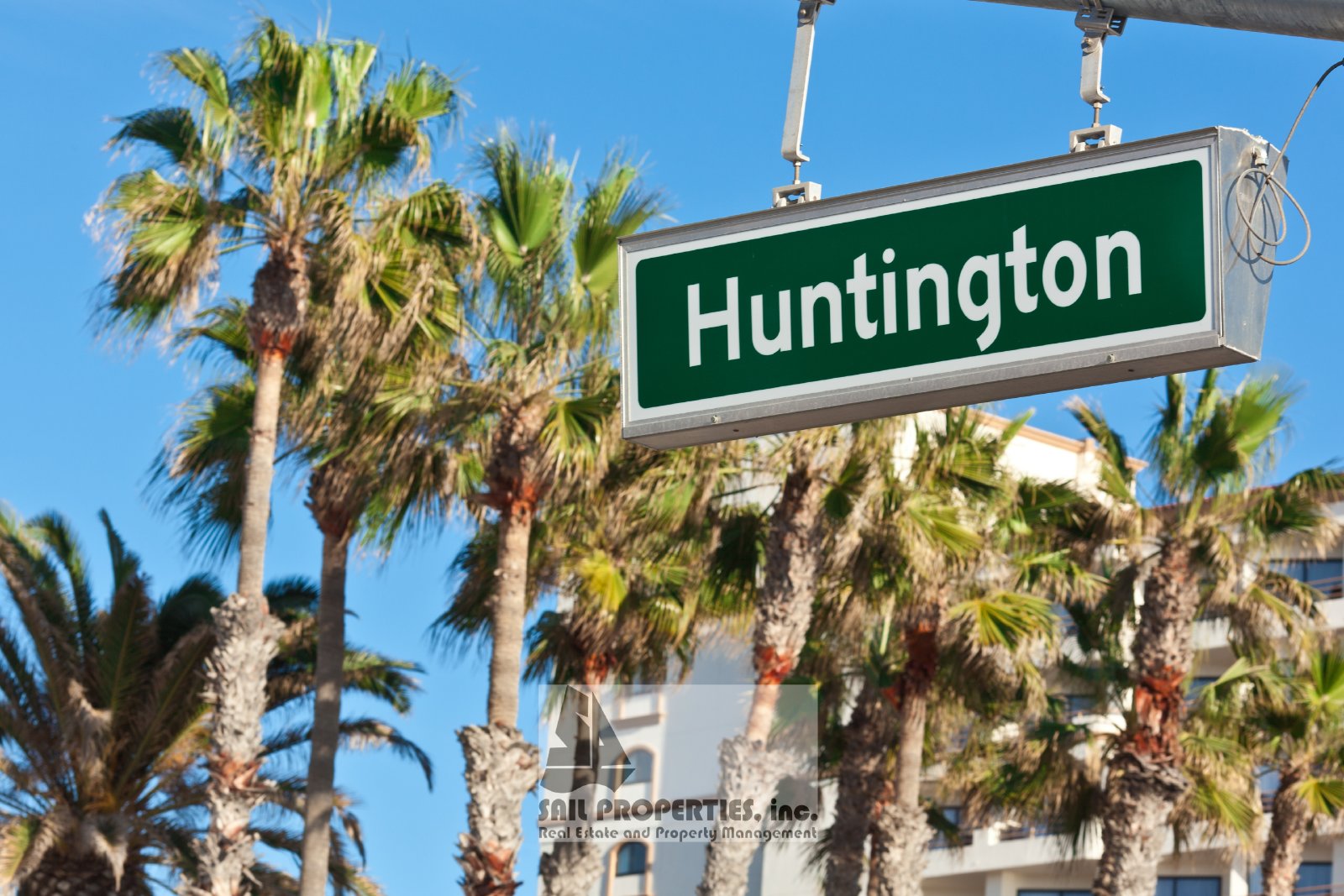 5 Bedrooms. 3-Car Garage. Huntington Beach Charm! property image