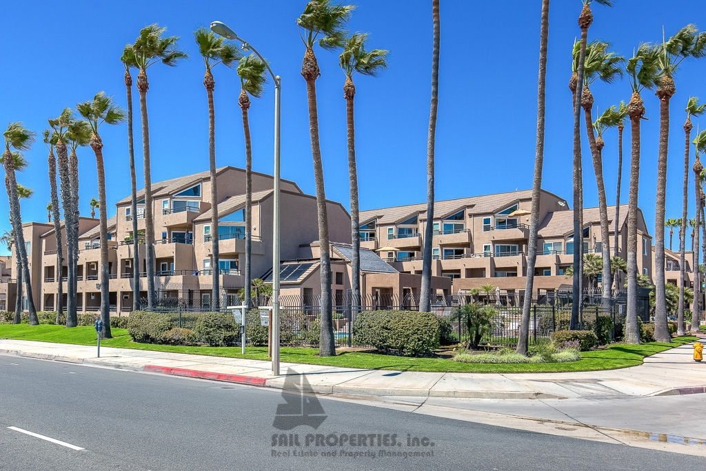 1200 PCH #327 is a third-floor, one-bedroom, one-bath condo in the gated Pierhouse community of Huntington Beach property image