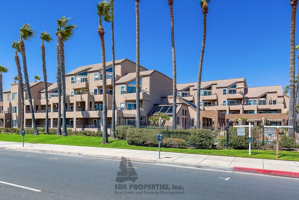 1200 PCH #327 is a third-floor, one-bedroom, one-bath condo in the gated Pierhouse community of Huntington Beach property image