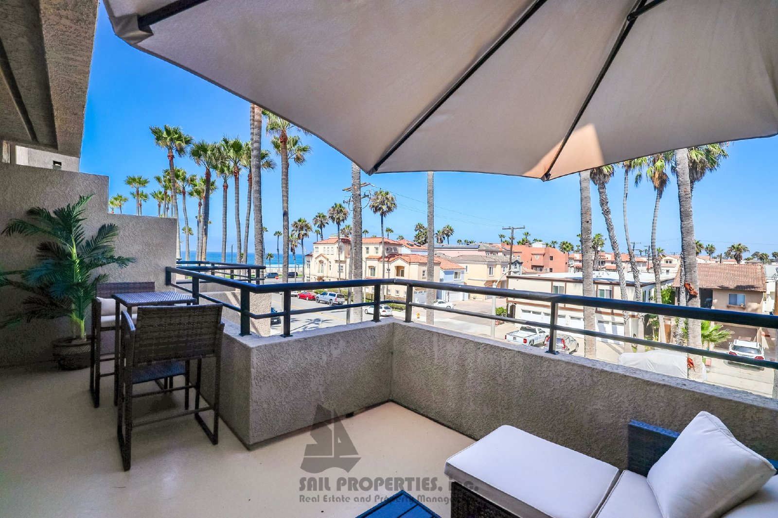 1200 PCH #327 is a third-floor, one-bedroom, one-bath condo in the gated Pierhouse community of Huntington Beach property image