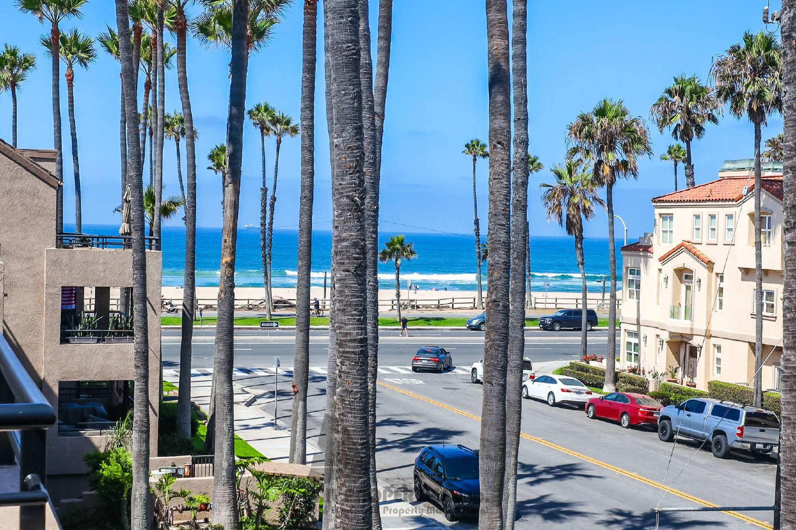 1200 PCH #327 is a third-floor, one-bedroom, one-bath condo in the gated Pierhouse community of Huntington Beach property image