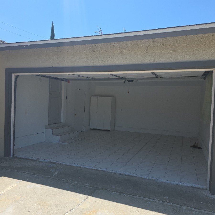 3 Bedroom, 2 Bathroom Fixer Upper in Santa Ana property image