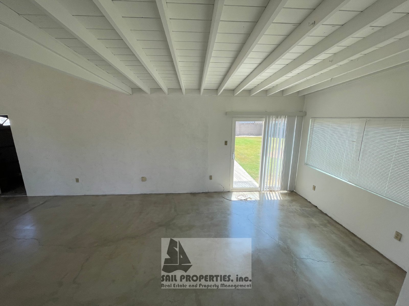 Charming 3-Bedroom Home Near Old Towne Orange property image