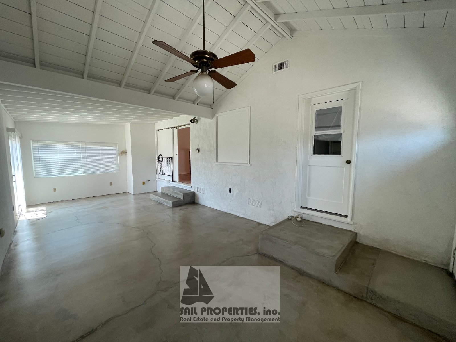 Charming 3-Bedroom Home Near Old Towne Orange property image