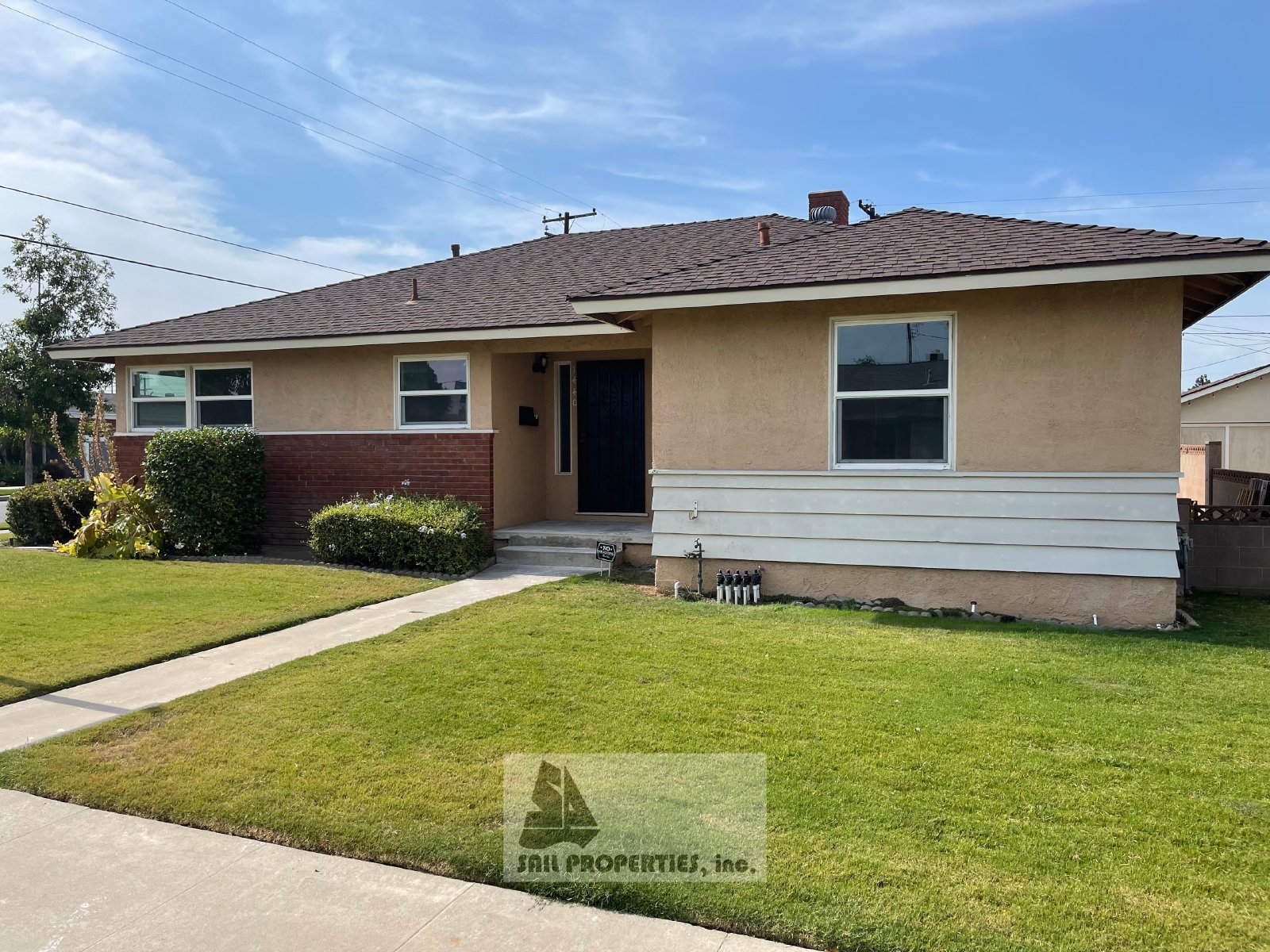 Charming 3-Bedroom Home Near Old Towne Orange property image