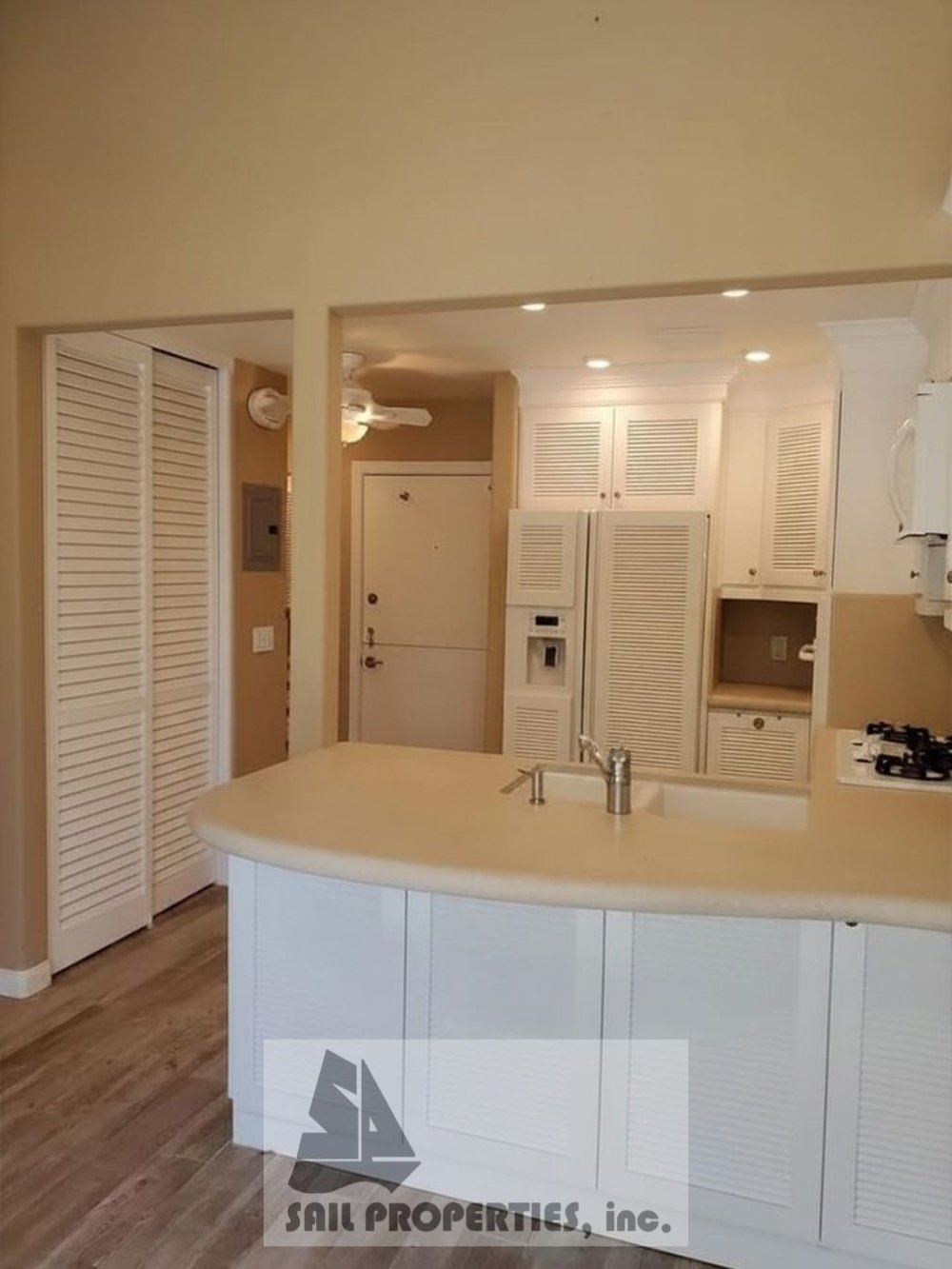 Charming and Coastal Sunset Beach Condo! property image