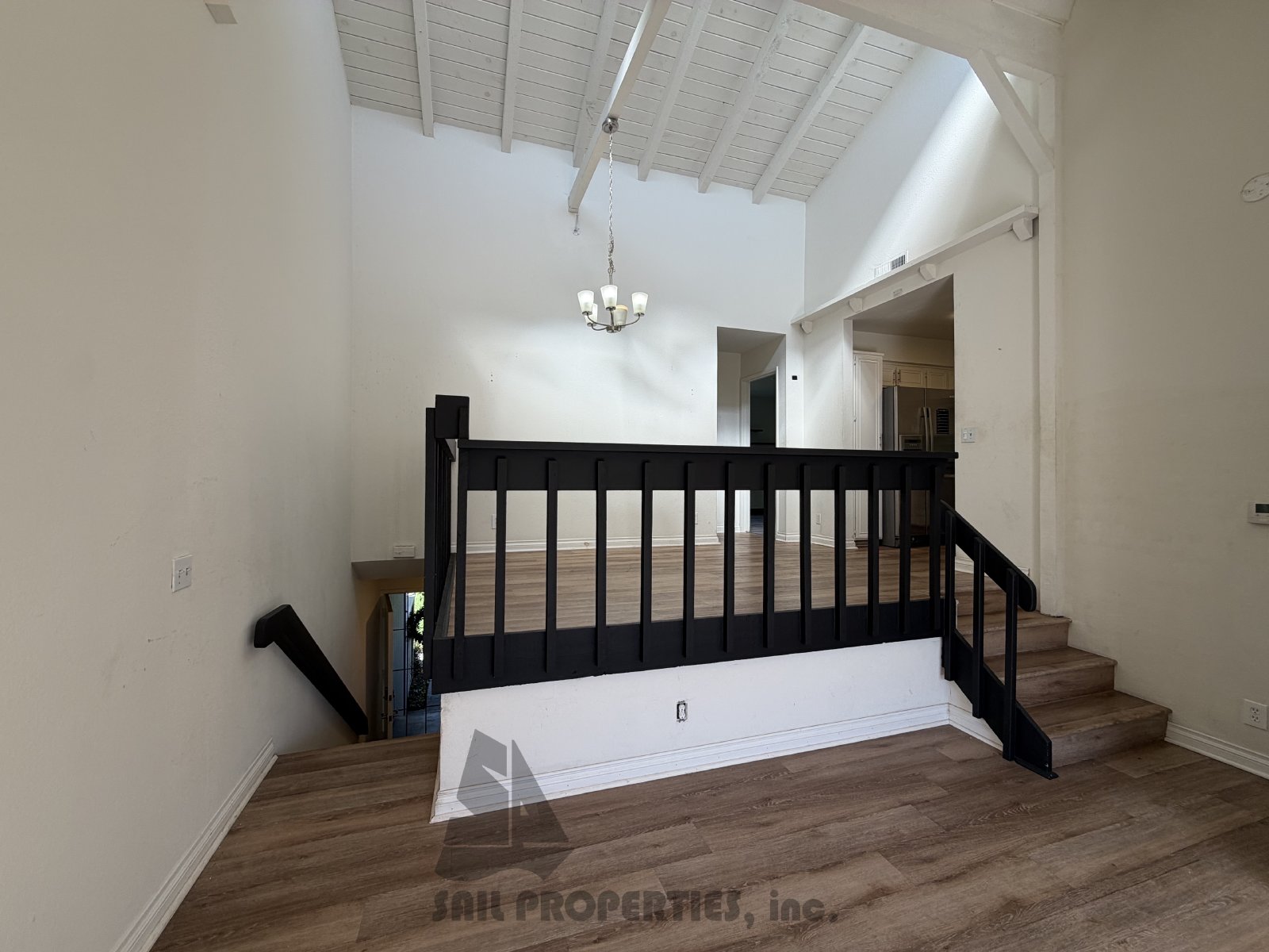 3BD, 2.5BA Condo in Santa Ana With A 2-Car Garage, and Private Patio property image