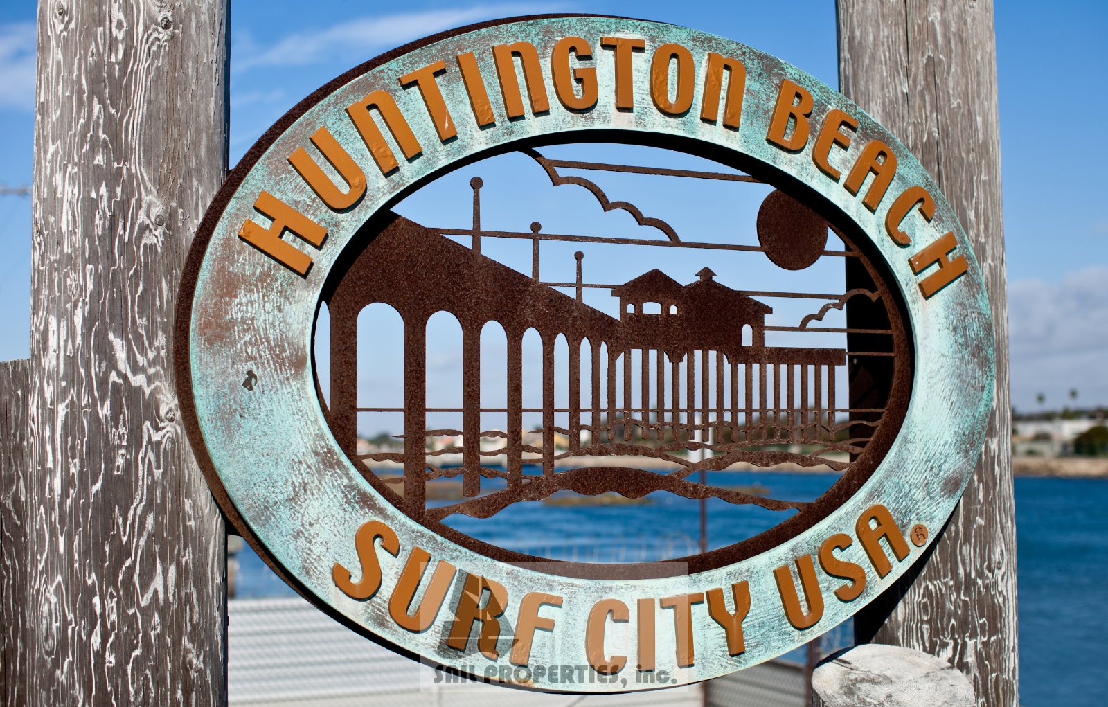 Charming and move-in ready home in Huntington Beach property image