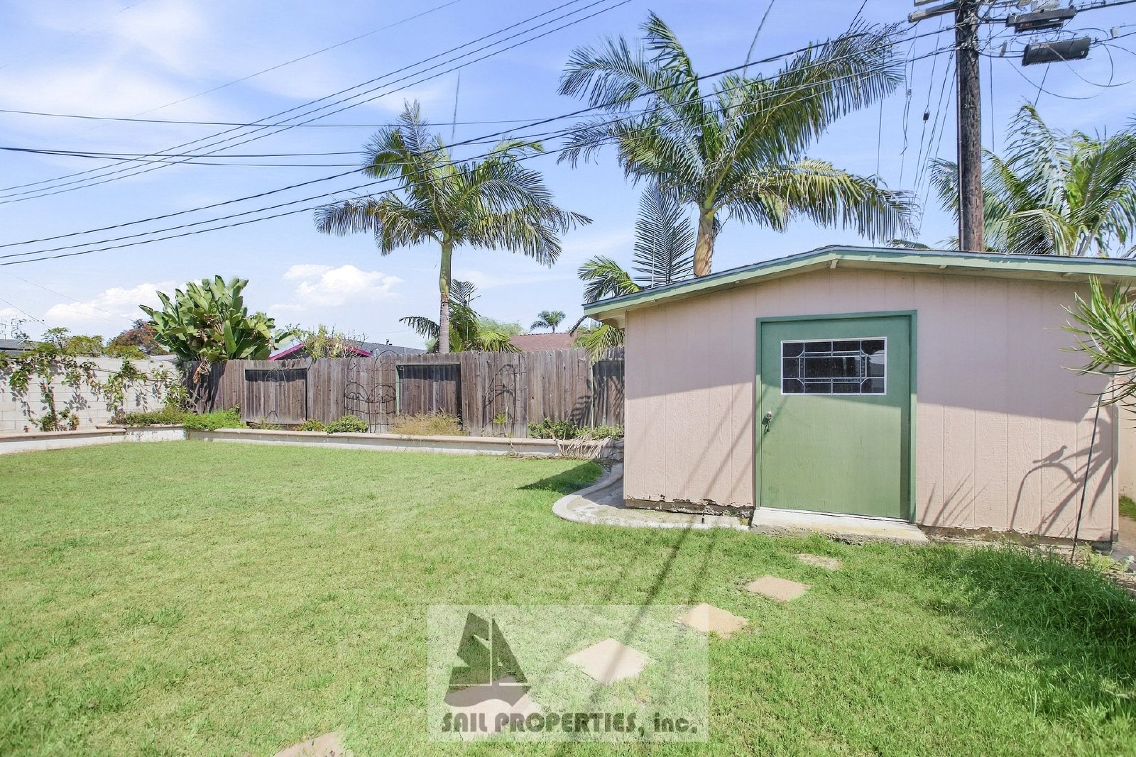 Charming and move-in ready home in Huntington Beach property image