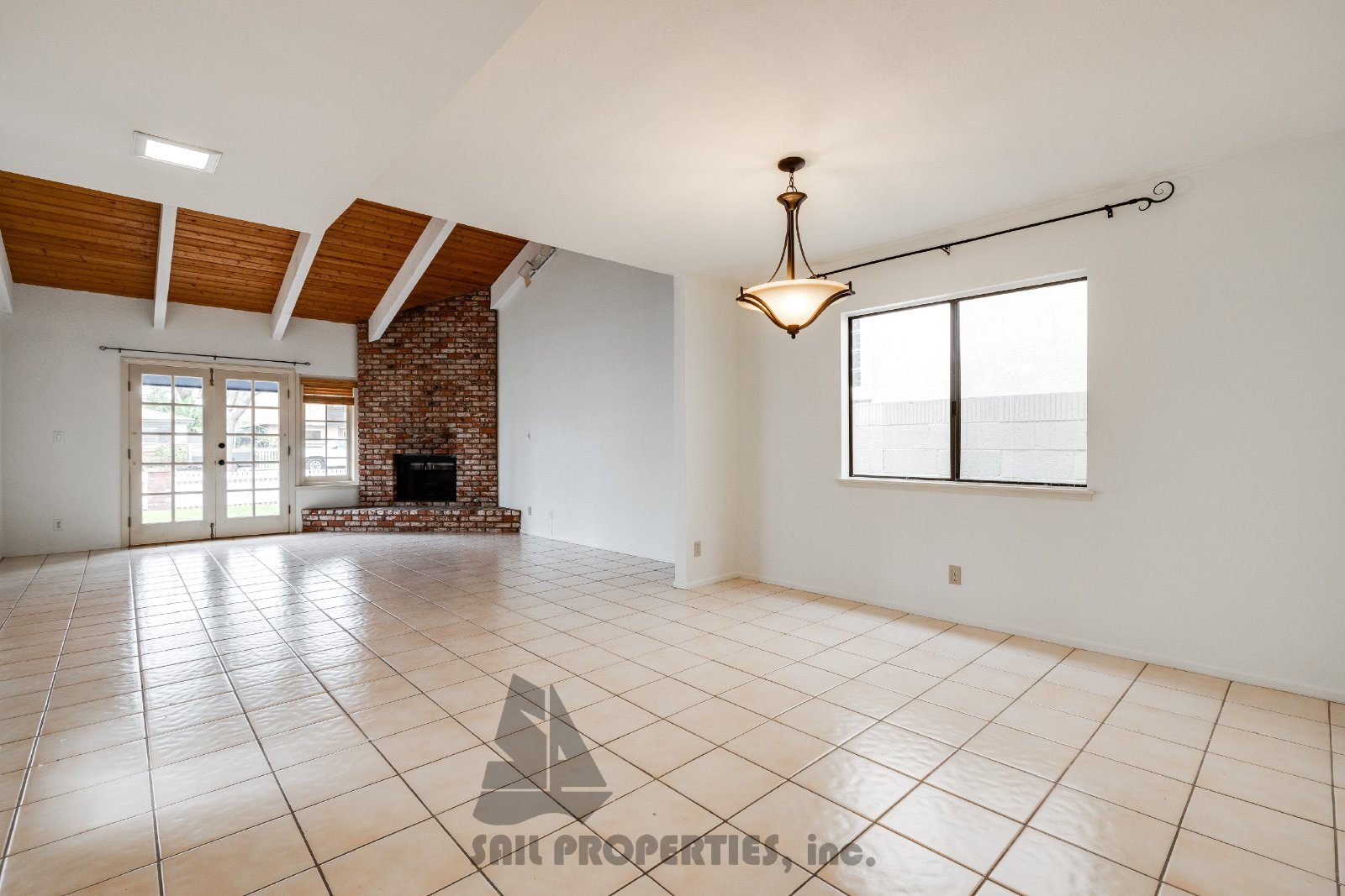 Lovely Central Huntington Beach Home Near Downtown! property image