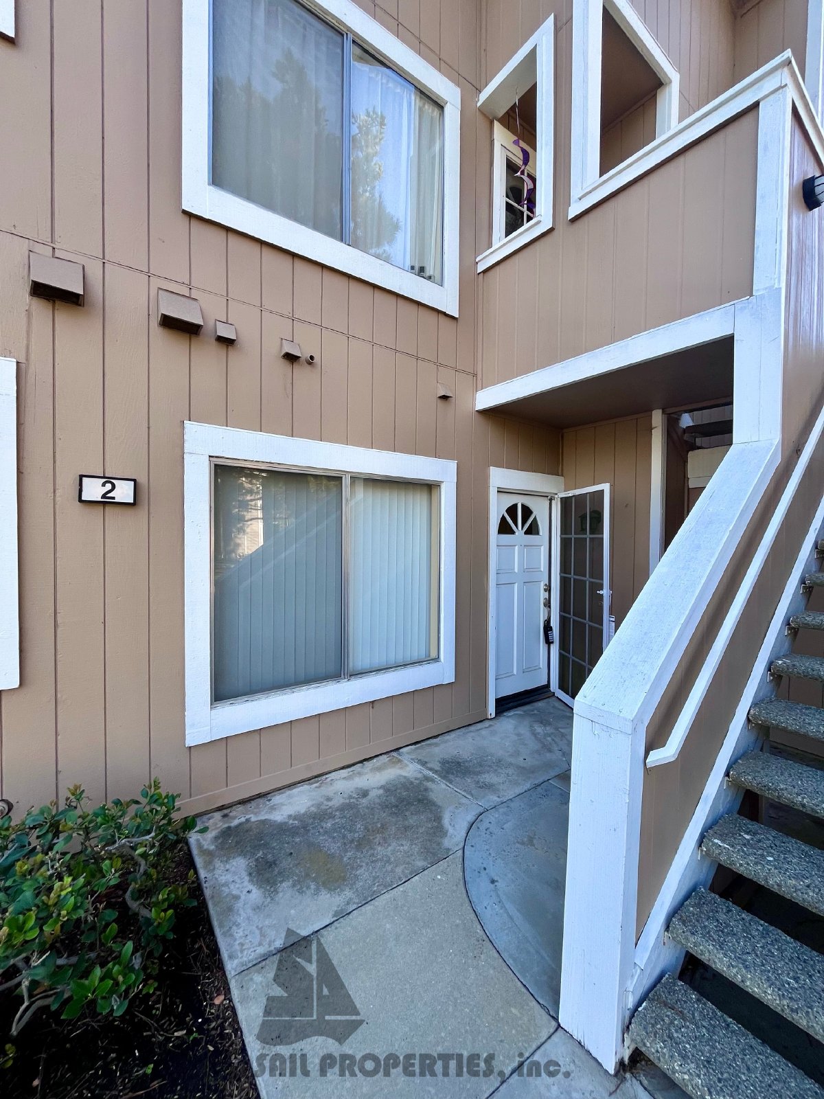 Located in Irvine, this remodeled 2-bedroom, 2-bath first-level condo combines modern updates with practical conveniences property image