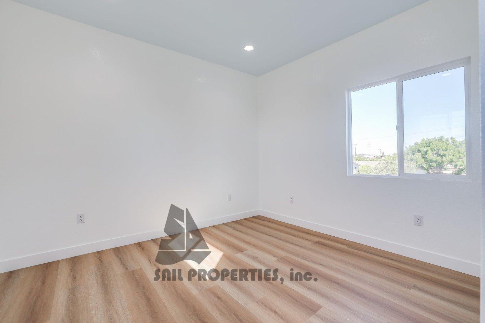All Electric, Solar-Equipped 3-Bedroom ADU in Huntington Beach! property image