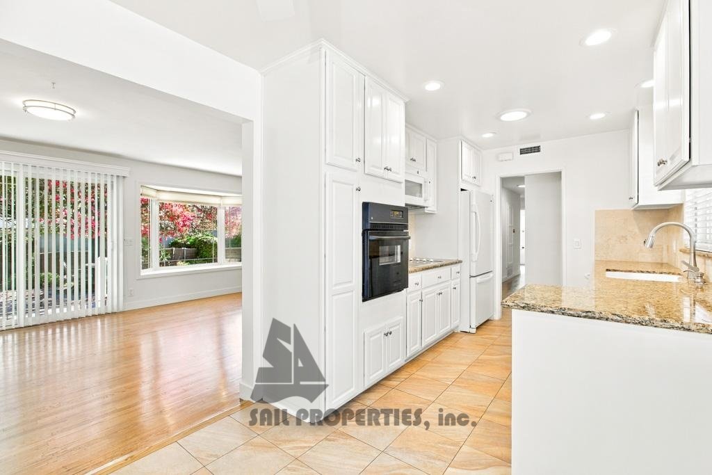 Charming Single-Story Garden Grove Home with Hardwood Floors & Private Patio! property image