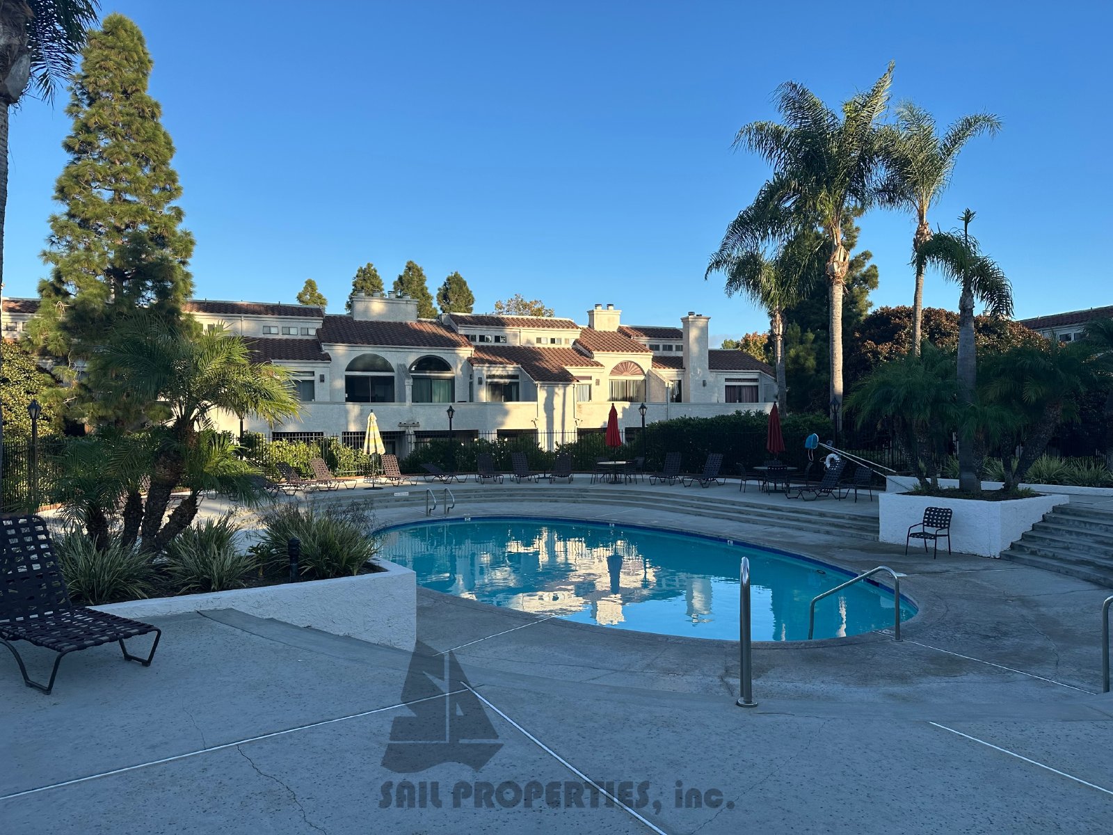 Welcome to this stunning 2-bedroom+loft, located in vibrant Huntington Beach property image