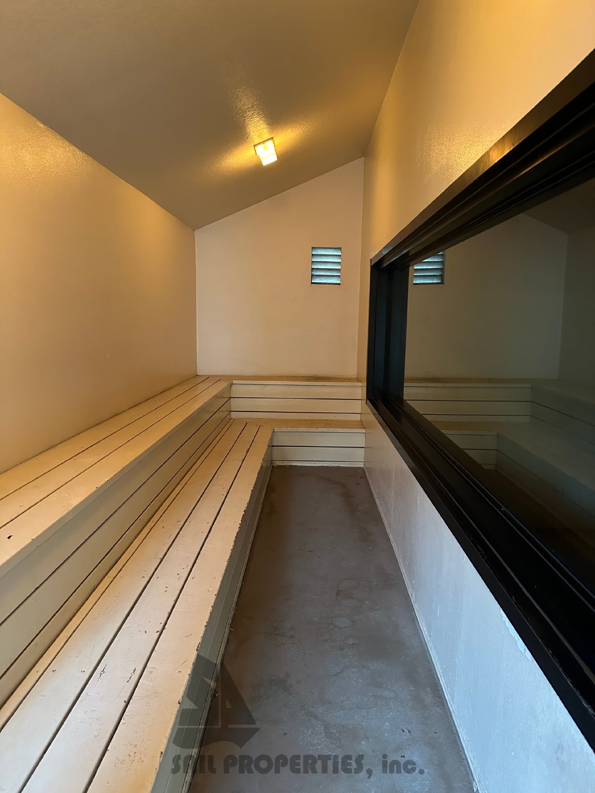 Welcome to this stunning 2-bedroom+loft, located in vibrant Huntington Beach property image