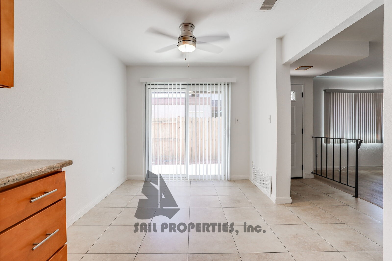 Updated 3BR/2BA Duplex in Santa Ana! property image