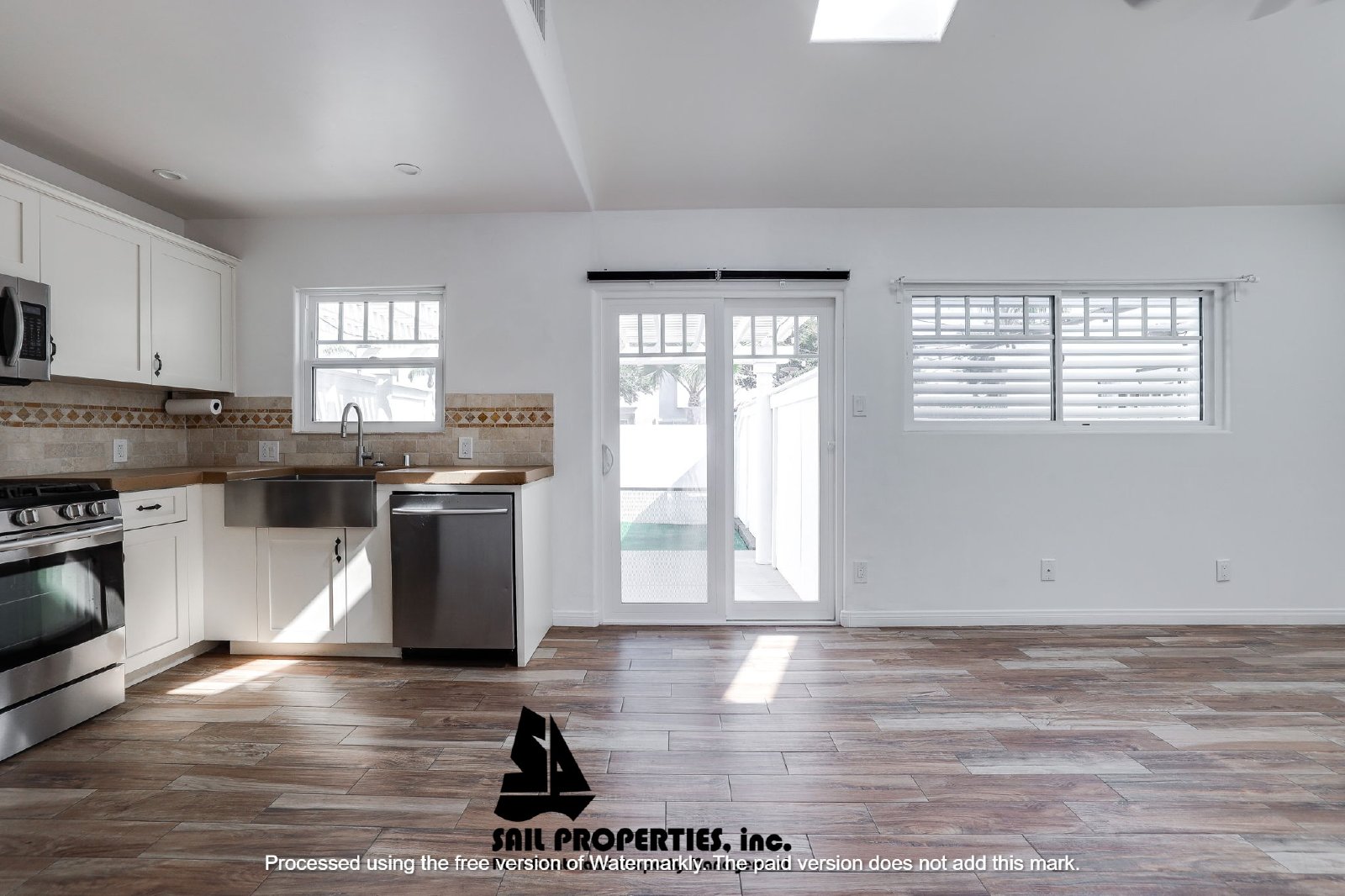 Beautifully Remodeled Apartment in Huntington Beach property image