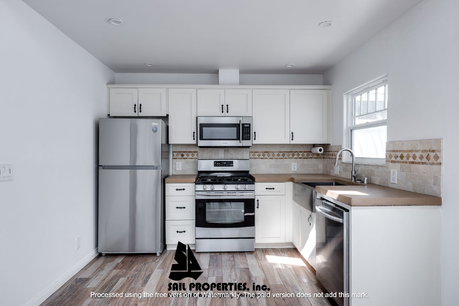 Beautifully Remodeled Apartment in Huntington Beach property image
